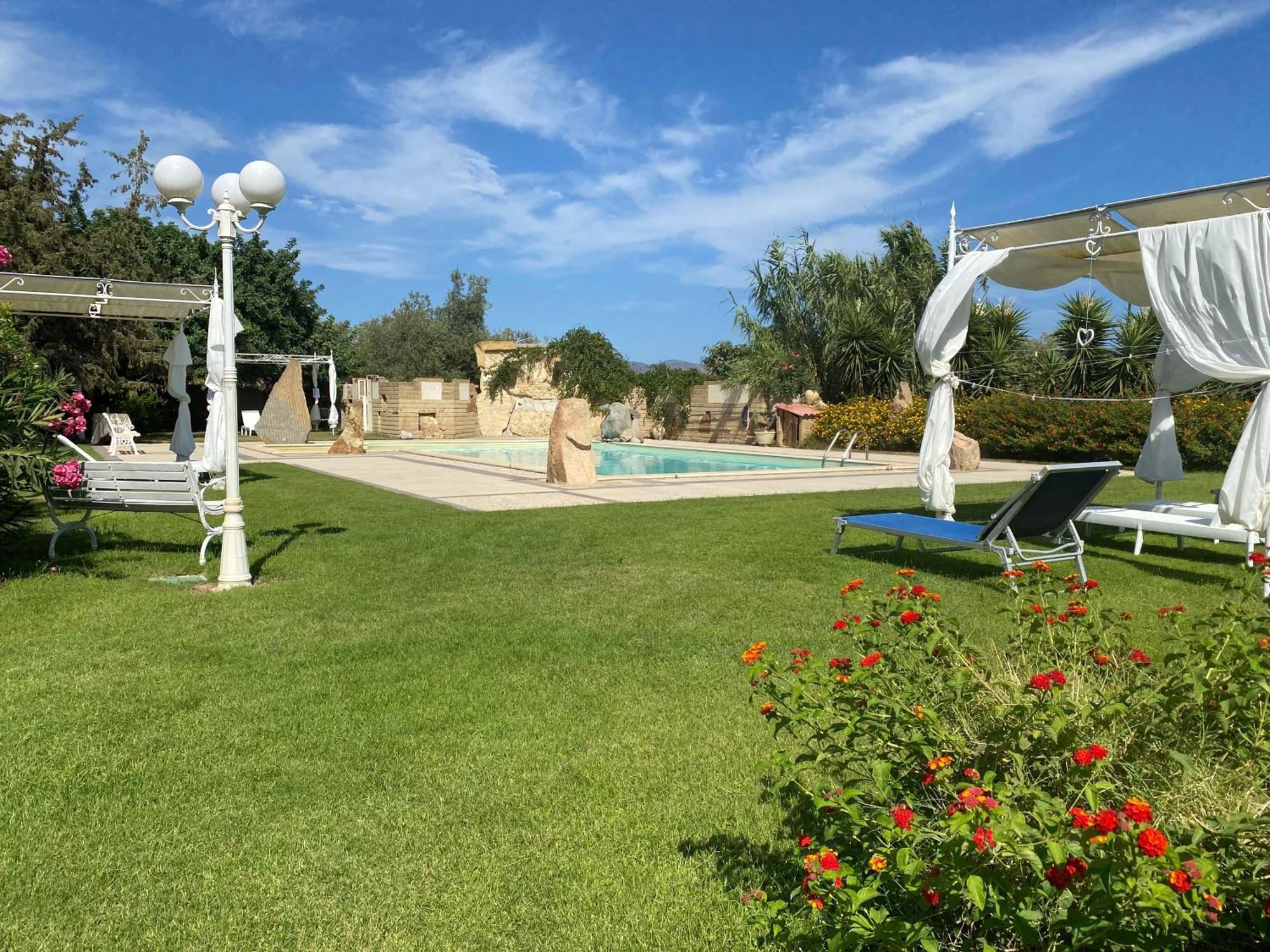 Hotel I Ginepri Quartucciu Exterior photo